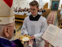 Posługi lektoratu i akolitatu